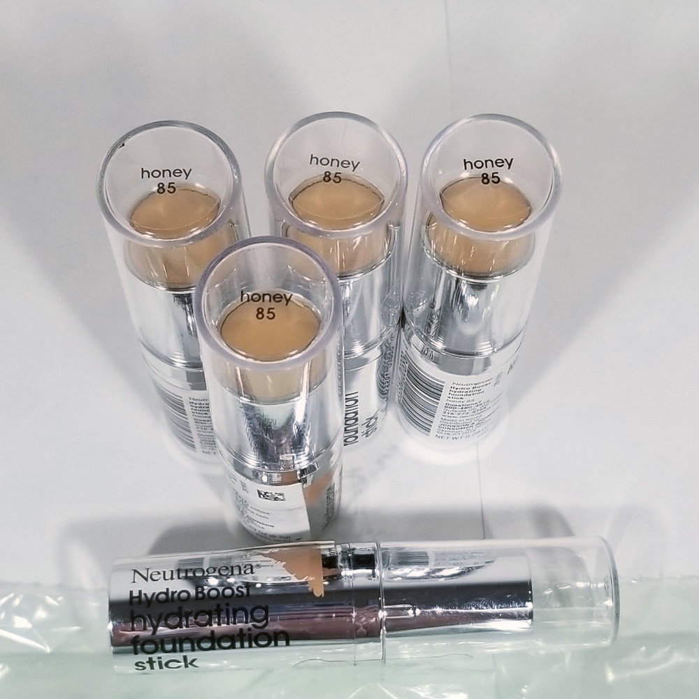 Neutrogena 85 Honey Hydro Boost Hydrating Foundation Stick 5 Piece Bundle